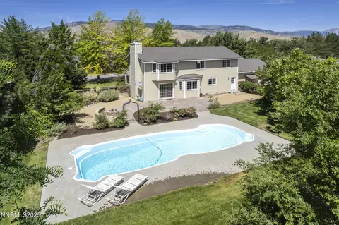 4221 Hillview Dr, Carson City, NV 89701
