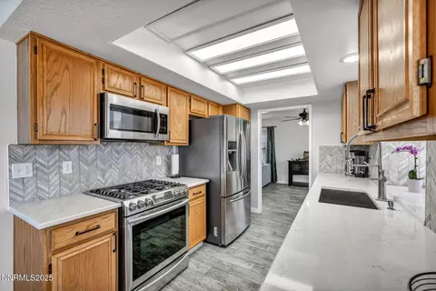2722 Pinebrook Dr, Carson City, NV 89701 photo 11