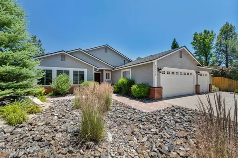 Exterior - 2159 Shadow Brook Ct, Carson City, NV 89703 photo 2 of 11