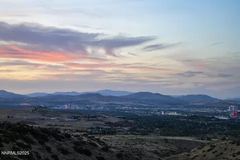 607 Rose Peak Ct, Reno, NV 89511