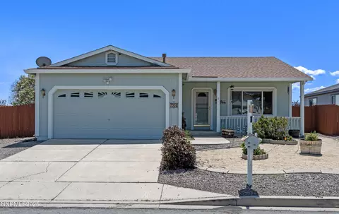 7358 Rubens Ct, Sun Valley, NV 89433