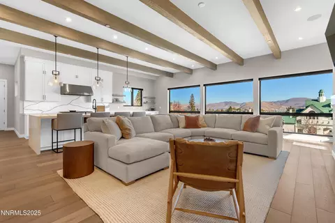 66 Caballada St, Reno, NV 89511