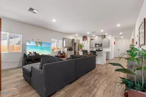 675 Mahogany Dr, Fallon, NV 89406 photo 5