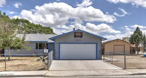1021 Whitaker Ln, Fallon, NV 89406