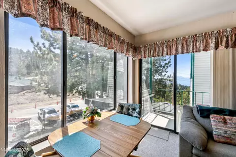Dining - 313 Tramway Dr #20, Stateline, NV 89449 photo 1 of 1