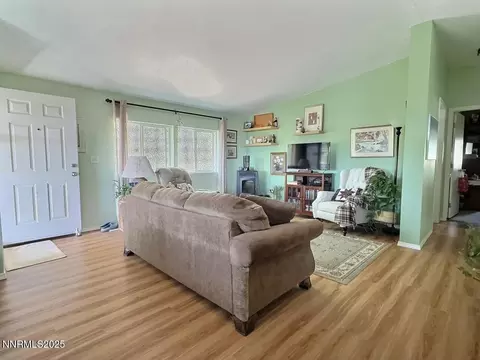 Living - 113 Victorine Dr, Kingston, NV 89310 photo 2 of 3