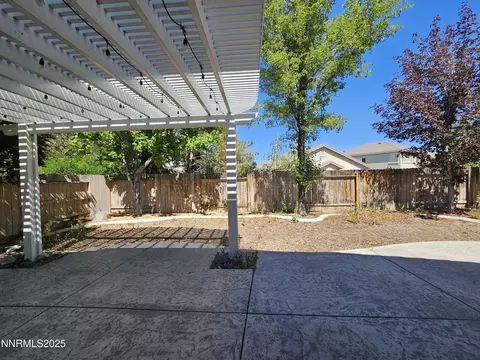 Exterior - 10079 Cascade Falls Dr, Reno, NV 89521 photo 2 of 4
