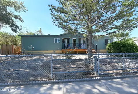 957 Scott Dr, Fernley, NV 89408