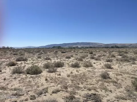 1655 Badger St, Silver Springs, NV 89429