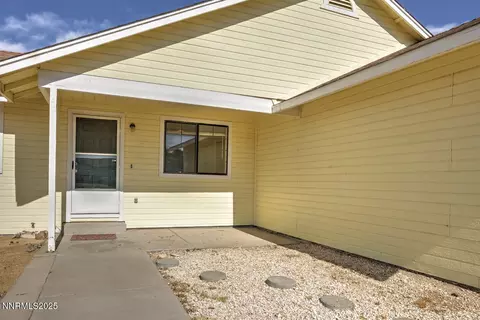 541 Michael Dr, Fallon, NV 89406 photo 2