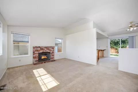 541 Michael Dr, Fallon, NV 89406 photo 3