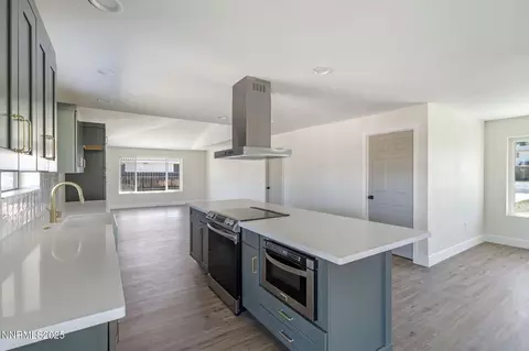 Kitchen - 684 Carson River Dr, Fallon, NV 89406 photo 3 of 6