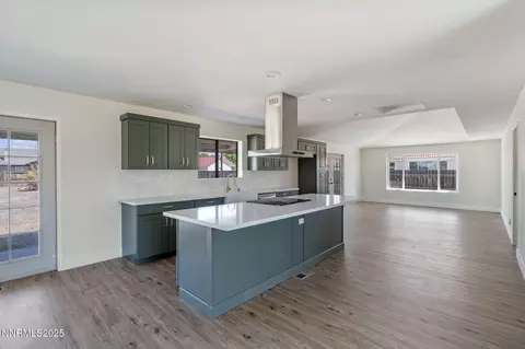 Kitchen - 684 Carson River Dr, Fallon, NV 89406 photo 2 of 6