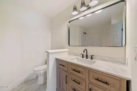 Bath - 684 Carson River Dr, Fallon, NV 89406 photo 2 of 2