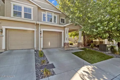 9266 Lone Wolf Cir, Reno, NV 89506