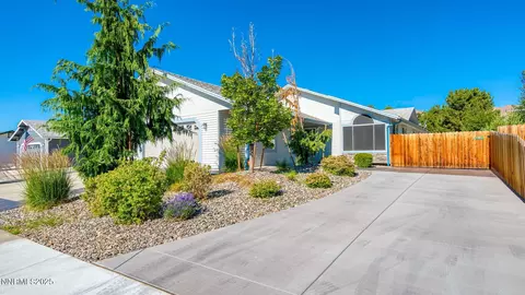2015 Flycatcher Dr, Spanish Springs, NV 89441