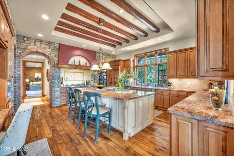 Kitchen - 186 Carleton Ct, Reno, NV 89511 photo 3 of 8