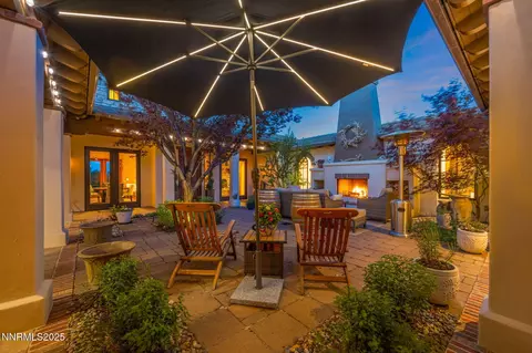 Exterior - 186 Carleton Ct, Reno, NV 89511 photo 28 of 32