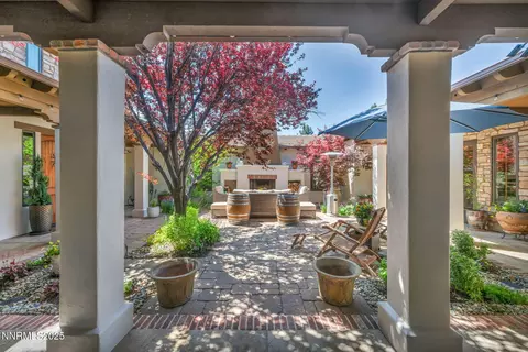Exterior - 186 Carleton Ct, Reno, NV 89511 photo 7 of 32