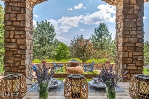 Exterior - 186 Carleton Ct, Reno, NV 89511 photo 11 of 32