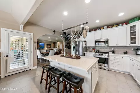 2885 Rio Vis, Minden, NV 89423 photo 4