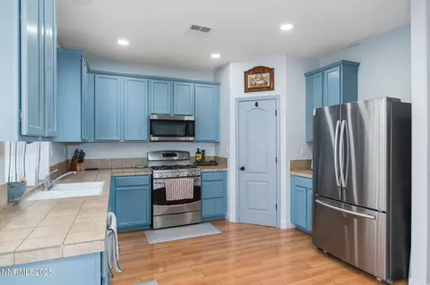 7220 Windswept Loop, Sparks, NV 89436 photo 13