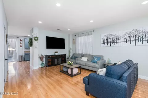 7220 Windswept Loop, Sparks, NV 89436 photo 5