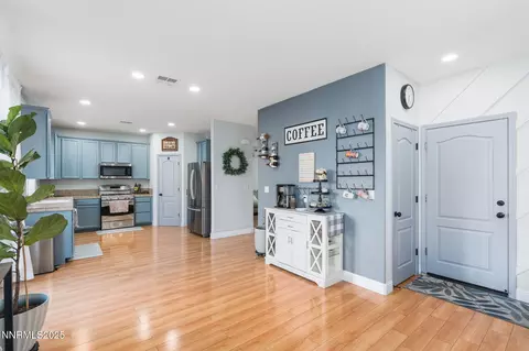 7220 Windswept Loop, Sparks, NV 89436 photo 15