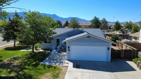 127 River Village Cir, Dayton, NV 89403