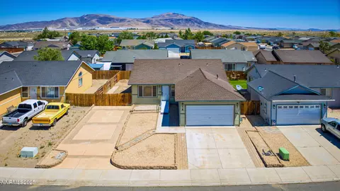 632 Annie Way, Fernley, NV 89408