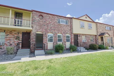 445 Pine Meadows Dr #E25, Sparks, NV 89431
