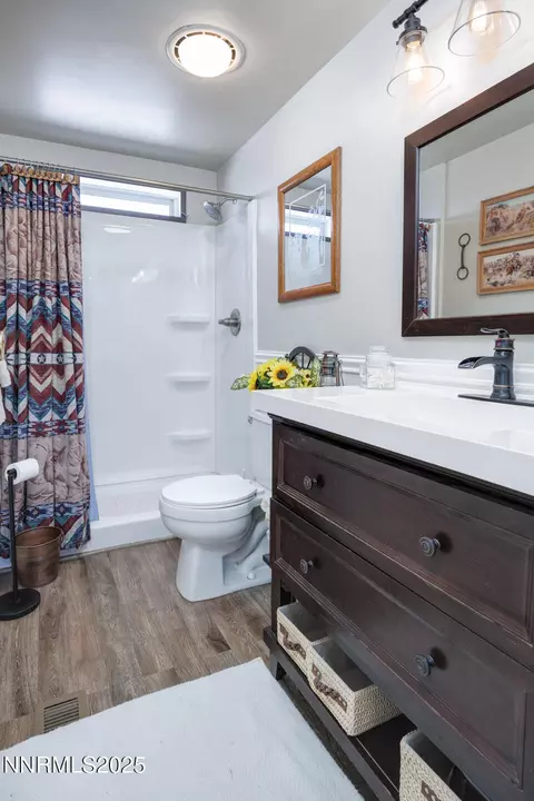 Bath - 6297 Cox Rd, Fallon, NV 89406 photo 1 of 3