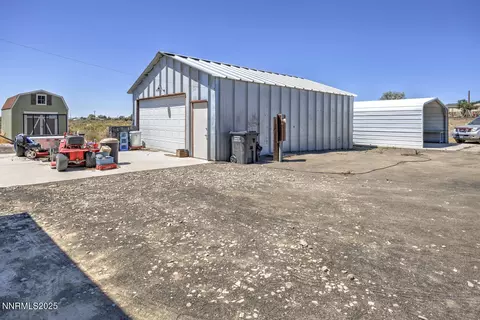 Exterior - 6297 Cox Rd, Fallon, NV 89406 photo 2 of 3