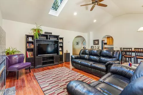 Living - 170 Pine Dr, Stateline, NV 89449 photo 2 of 5