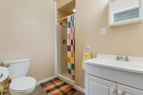 Bath - 170 Pine Dr, Stateline, NV 89449 photo 2 of 2
