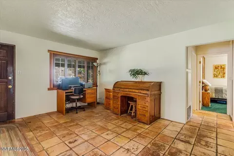 Entry Way - 170 Pine Dr, Stateline, NV 89449 photo 1 of 3