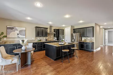 Kitchen - 2725 Foxhunter Ln, Reno, NV 89521 photo 5 of 6
