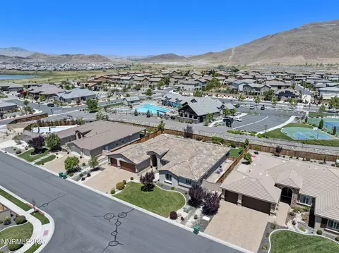 View/Area - 2725 Foxhunter Ln, Reno, NV 89521 photo 3 of 11