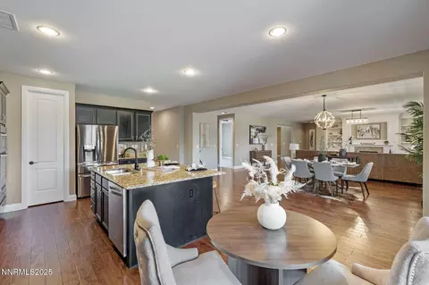 Dining - 2725 Foxhunter Ln, Reno, NV 89521 photo 8 of 8