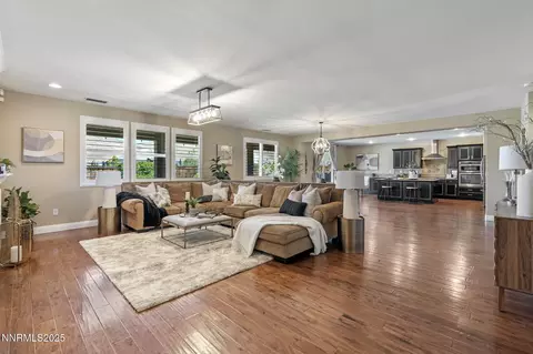 Living - 2725 Foxhunter Ln, Reno, NV 89521 photo 2 of 6
