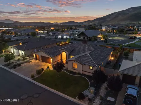 View/Area - 2725 Foxhunter Ln, Reno, NV 89521 photo 2 of 11