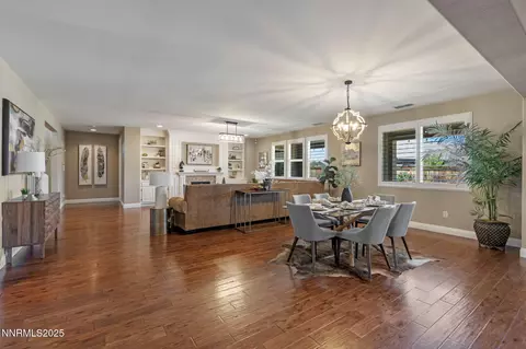 Dining - 2725 Foxhunter Ln, Reno, NV 89521 photo 3 of 8
