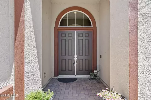 Entry Way - 2725 Foxhunter Ln, Reno, NV 89521 photo 1 of 3