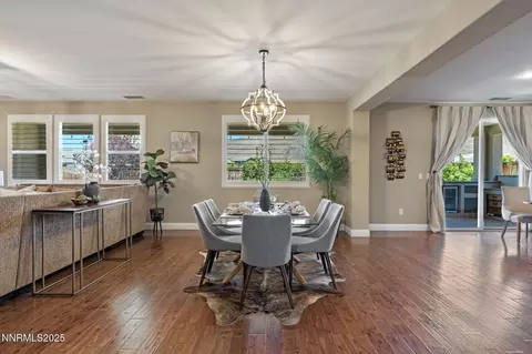 Dining - 2725 Foxhunter Ln, Reno, NV 89521 photo 2 of 8