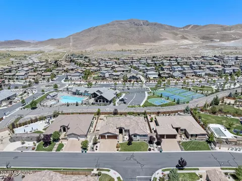View/Area - 2725 Foxhunter Ln, Reno, NV 89521 photo 8 of 11