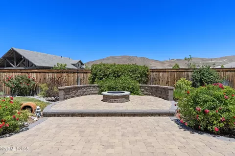 Exterior - 2725 Foxhunter Ln, Reno, NV 89521 photo 14 of 19