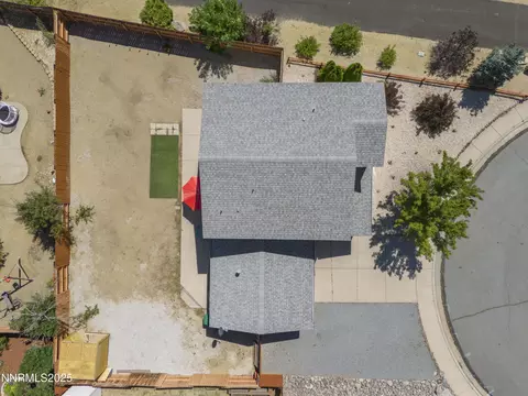 View/Area - 18201 Silverleaf Ct, Reno, NV 89508 photo 5 of 5