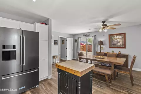 Dining - 18201 Silverleaf Ct, Reno, NV 89508 photo 2 of 2