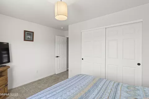 Bedroom - 18201 Silverleaf Ct, Reno, NV 89508 photo 4 of 5