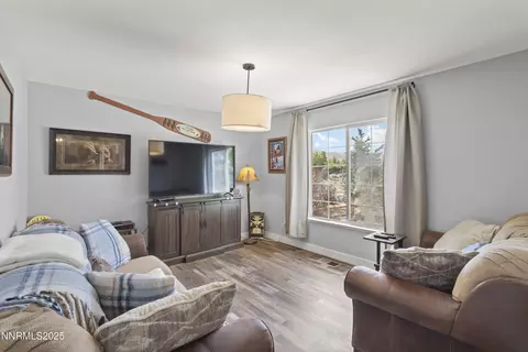Living - 18201 Silverleaf Ct, Reno, NV 89508 photo 1 of 2